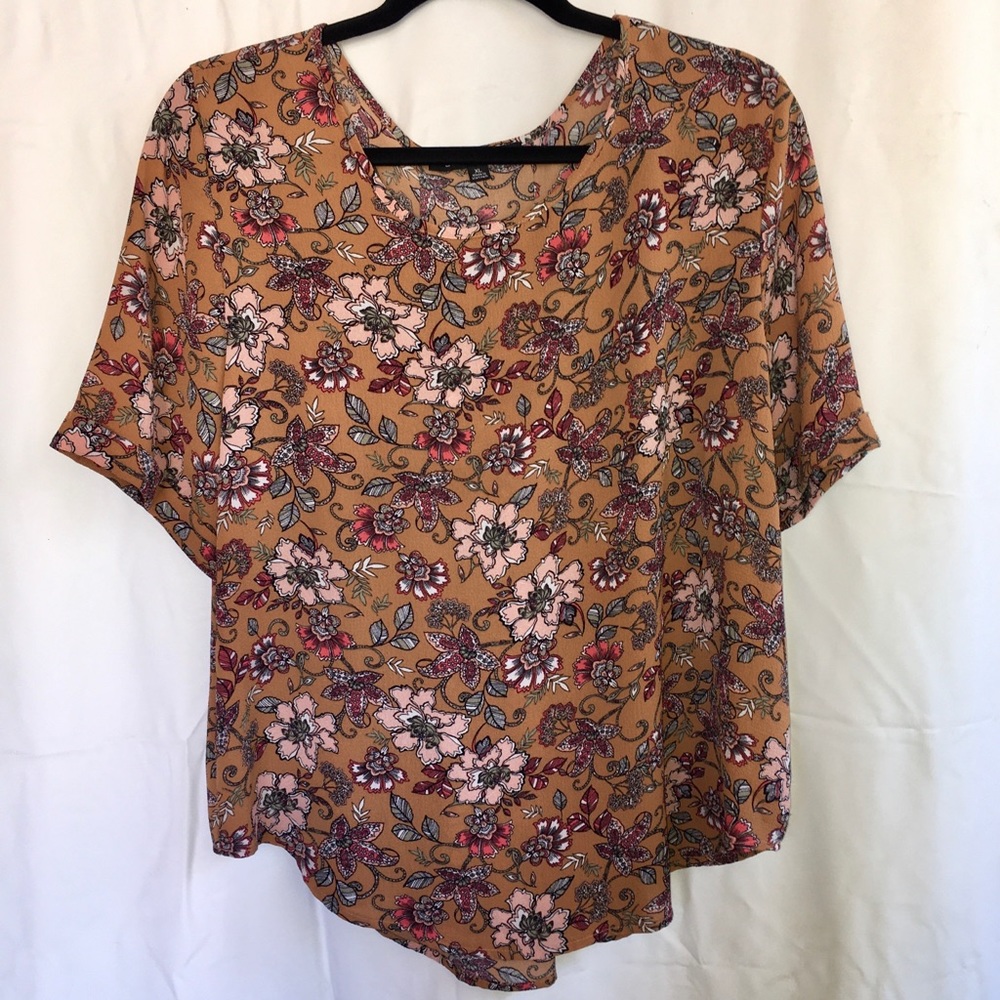 Sweet Rain Floral Top